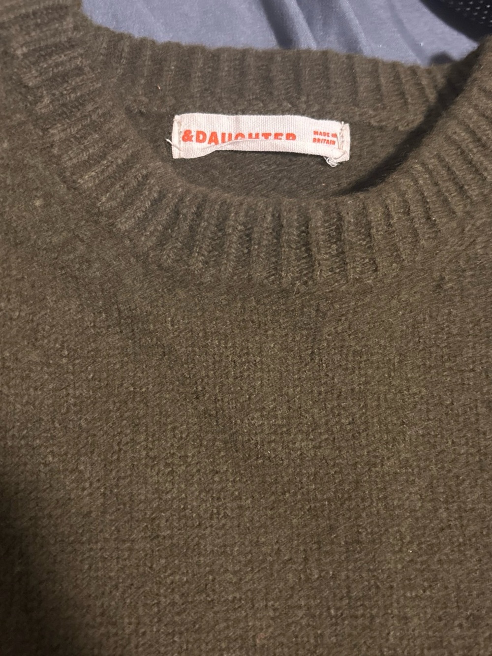 &daughter 100% wool sweater